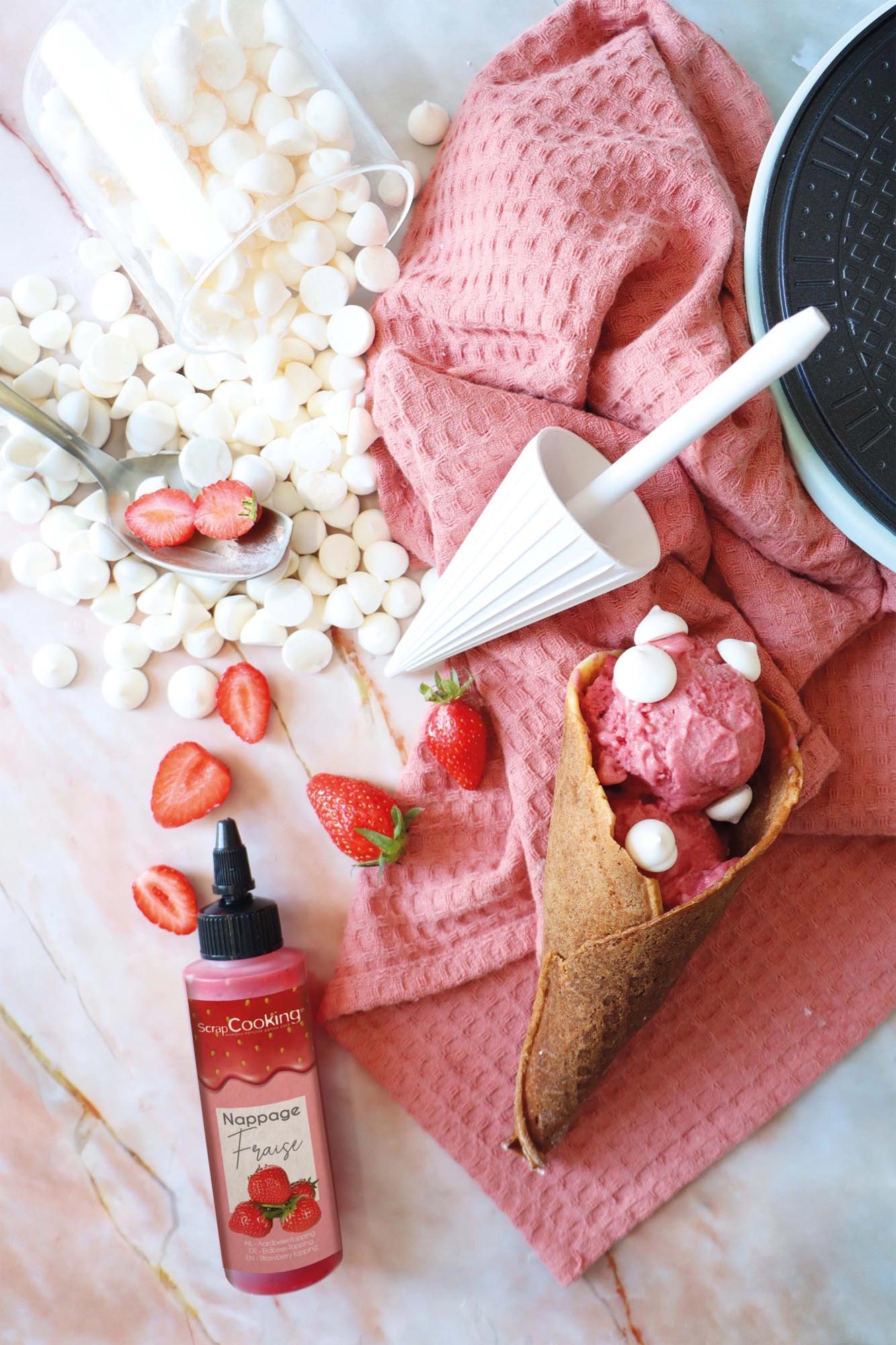 Erdbeer-Topping von Scrap Cooking, 165g: Ideal für Desserts, Kuchen und Eis. Verleiht Ihren Kreationen fruchtige Erdbeerfreude.