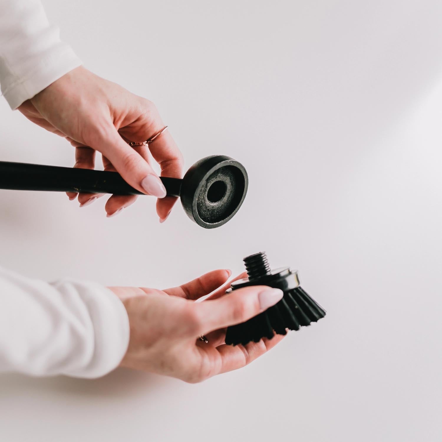 Praktisches 2er Set Wechselbürsten aus Kunststoff von Nordesign, Masse: H5.5cm B12cm T6.5cm, ideal für verschiedene Einsätze.