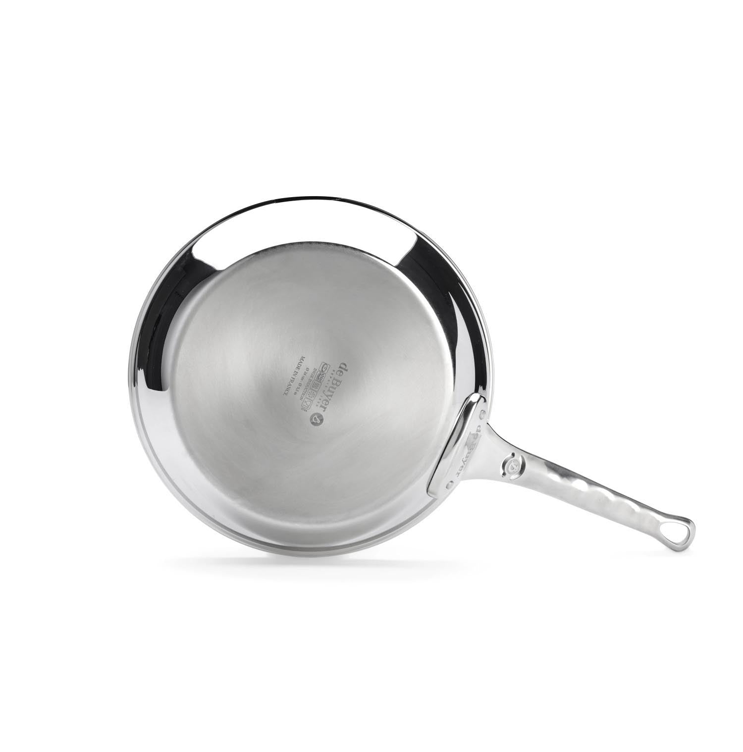 De Buyer Edelstahl-Bratpfanne 24cm mit Antihaftbeschichtung, perfekt für präzises und gesundes Braten und Kochen.