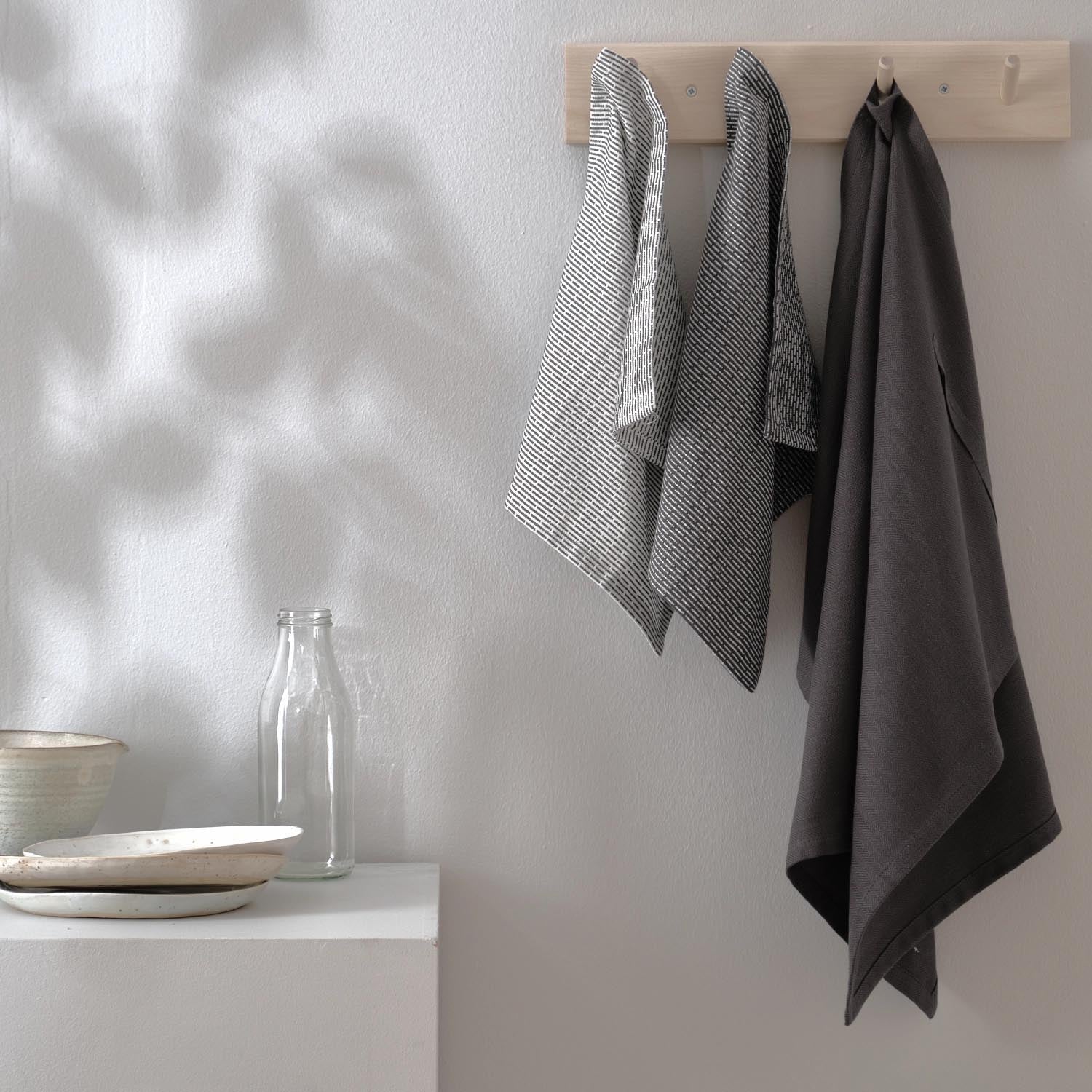 3er Set Geschirr- und Spültücher (53x86 cm) aus Bio-Baumwolle von The Organic Company, umweltfreundlich und hochwertig.