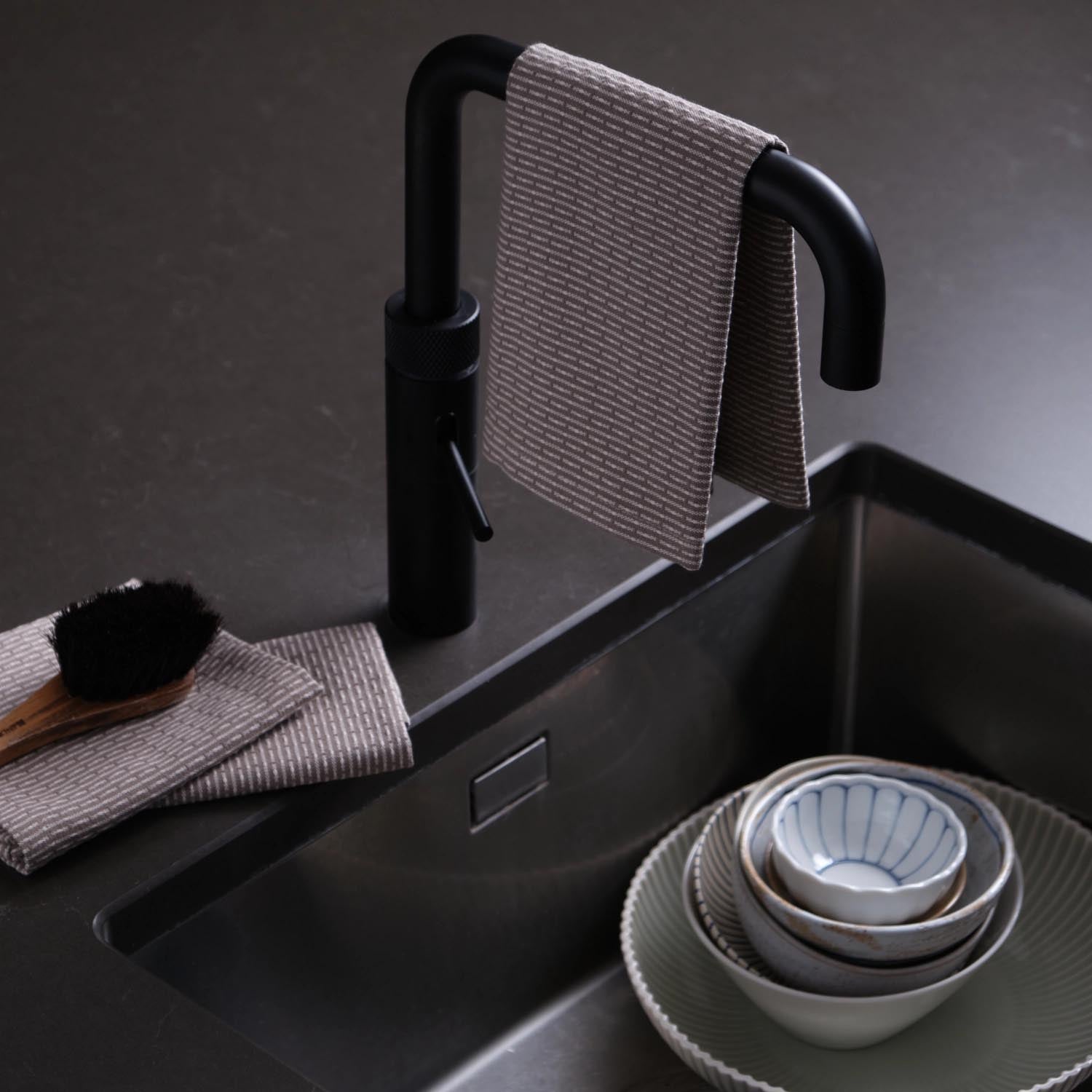 3er Set Spültücher aus Biobaumwolle, 30x35cm, in Clay Stone Farbe, nachhaltig und umweltfreundlich von The Organic Company.