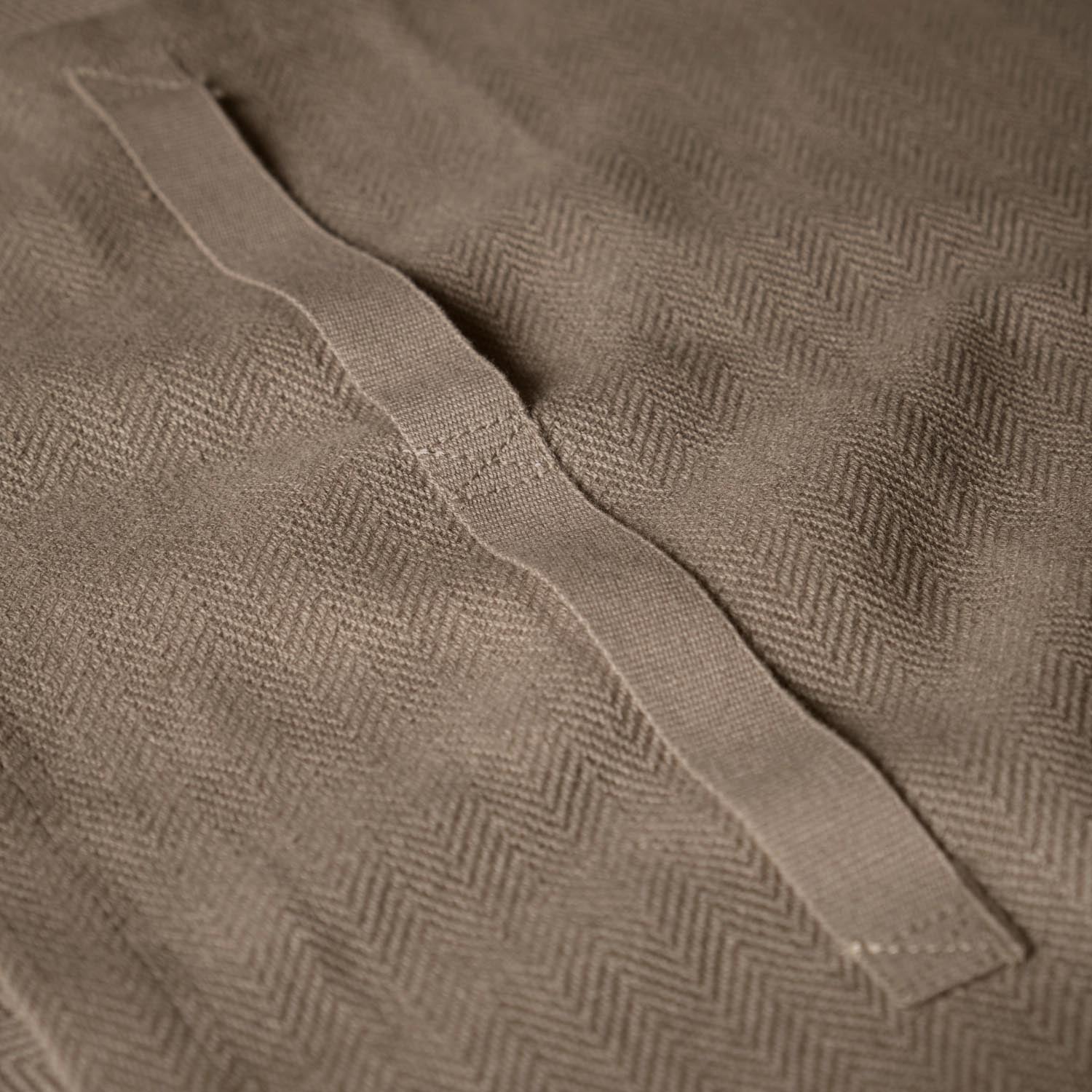 Nachhaltiges Geschirrtuch aus 100% Biobaumwolle, 53x86cm, in elegantem Clay-Ton, von The Organic Company.