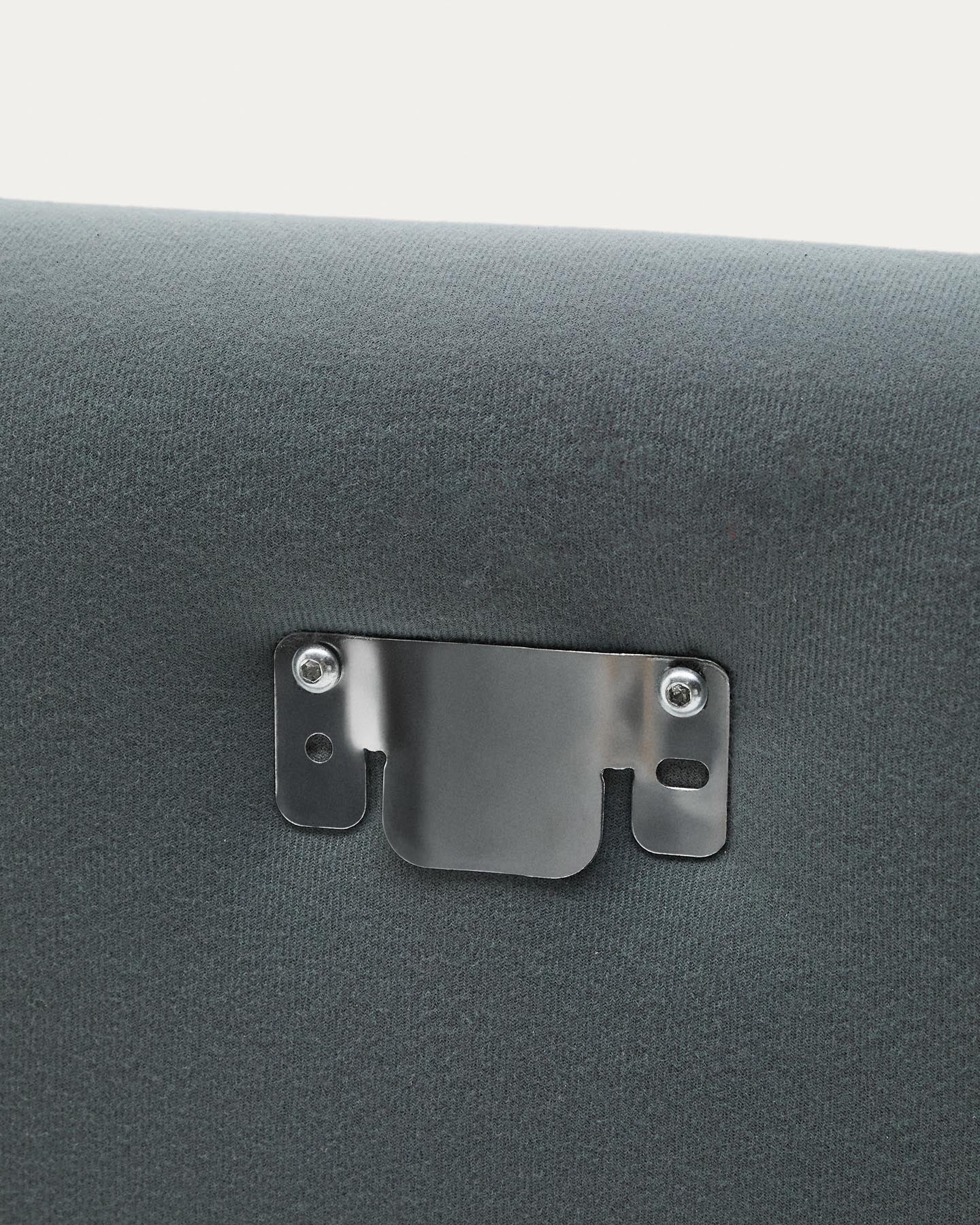 Kopfteil mit abnehmbarem Bezug Jaira aus Leinen und Baumwolle anthrazitgrau für ein Bett von 90 cm FSC Mix Credit in Anthrazit präsentiert im Onlineshop von KAQTU Design AG. Kopfteile ist von Kave Home