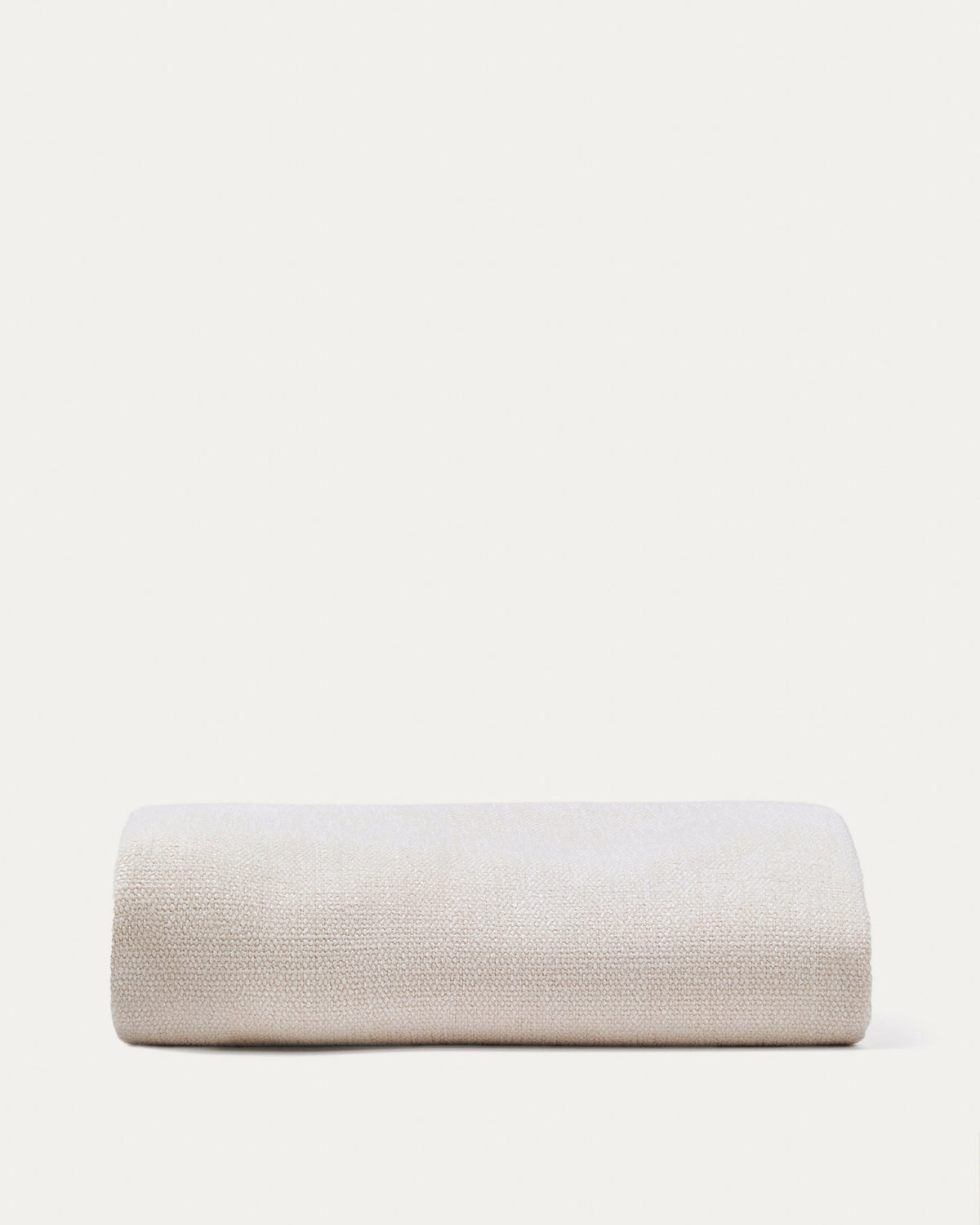 Bettrahmenbezug Jaira aus weisser Chenille für Betten von 150 x 190 cm in präsentiert im Onlineshop von KAQTU Design AG. Zubehör Bett ist von Kave Home