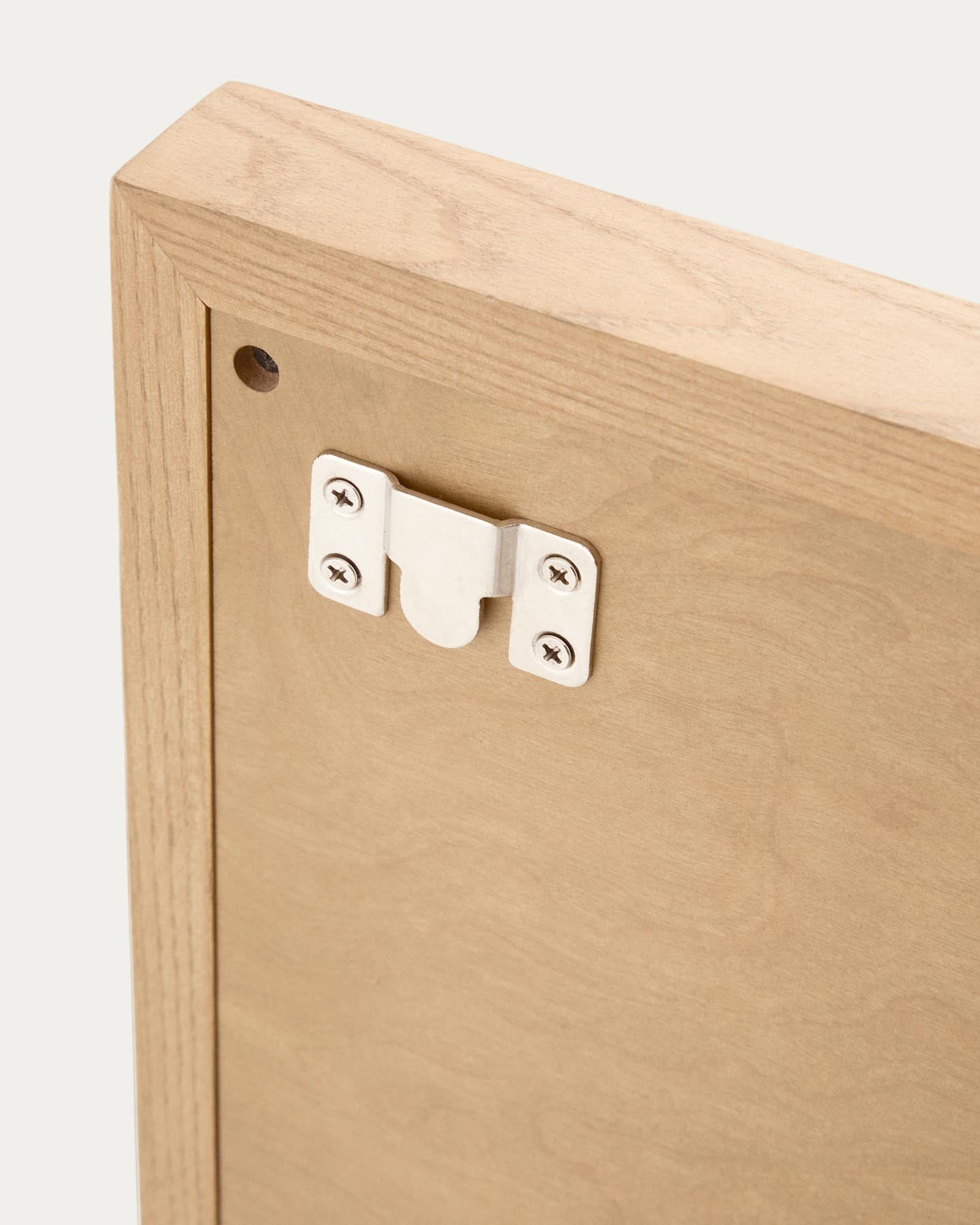 Bettkopfteil Helvine aus Eichenfurnier für Betten bis zu 160 cm, FSC 100 % in Natur präsentiert im Onlineshop von KAQTU Design AG. Kopfteile ist von Kave Home