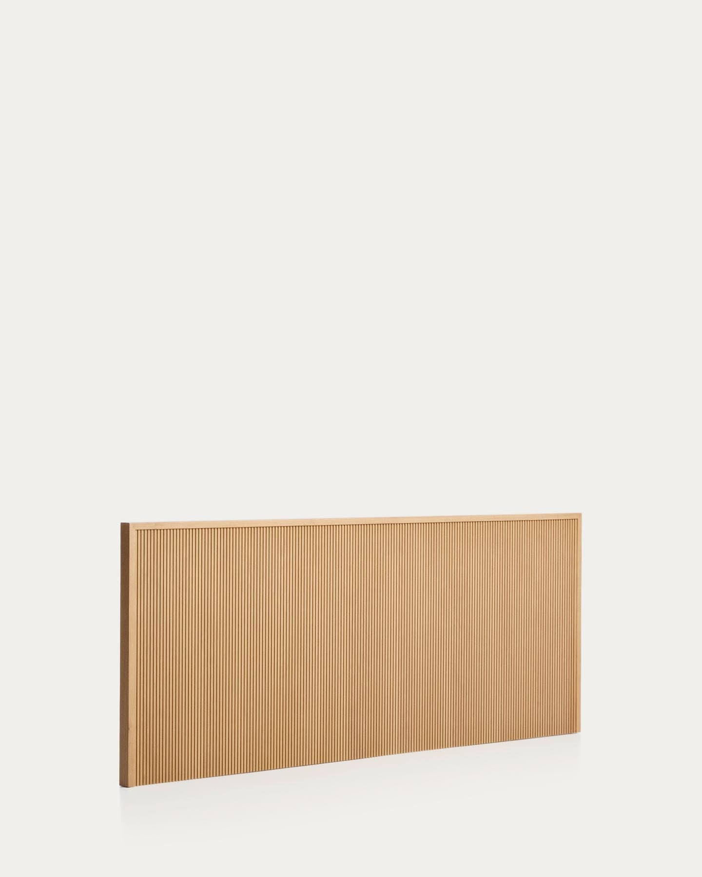 Bettkopfteil Helvine aus Eichenfurnier für Betten bis zu 180 cm, FSC 100 % in Natur präsentiert im Onlineshop von KAQTU Design AG. Kopfteile ist von Kave Home