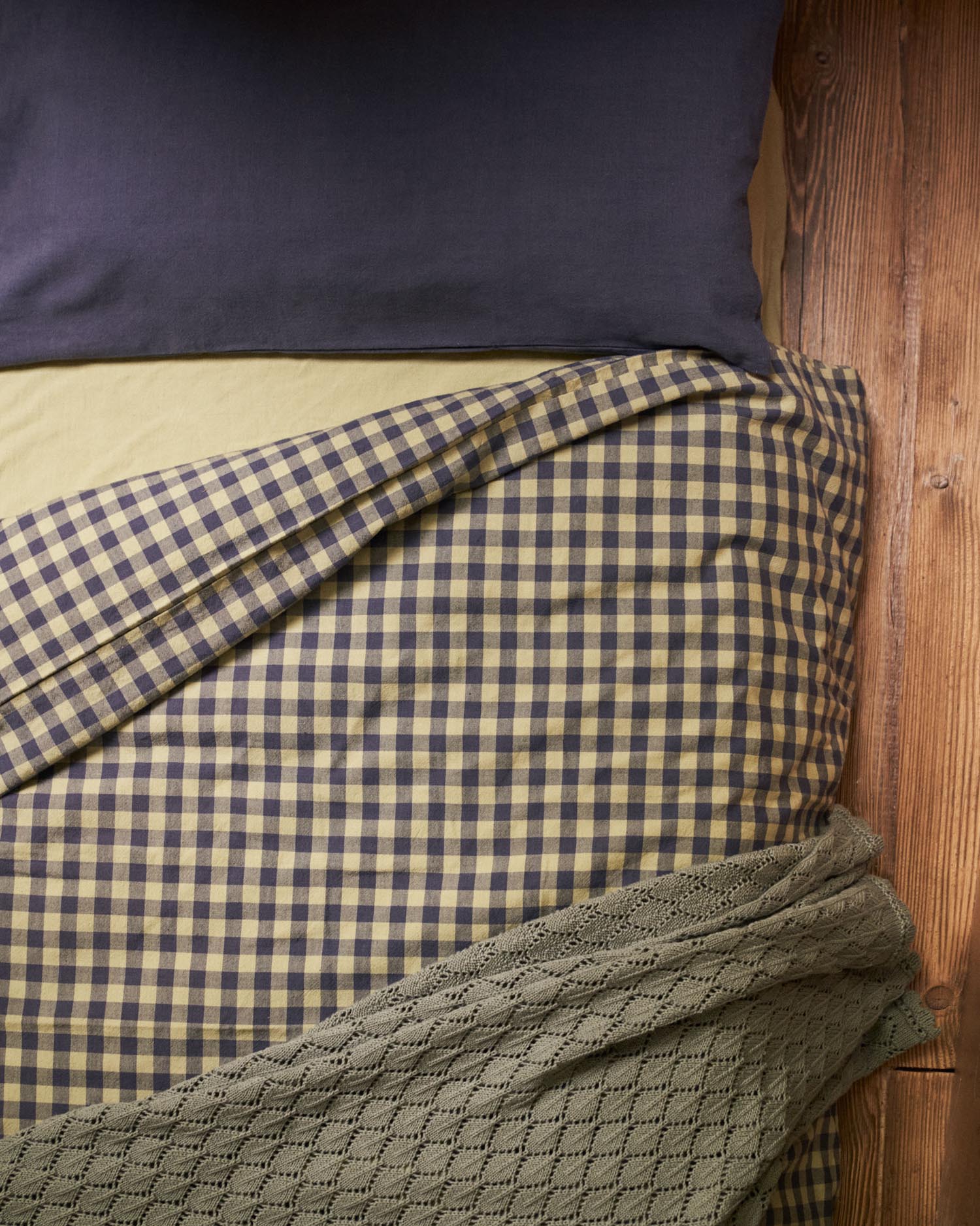 Yanil Bettwäscheset aus Bettdecken- und Kopfkissenbezug und Bettlaken 100% Baumwolle Karos in Grün präsentiert im Onlineshop von KAQTU Design AG. Bettwäsche ist von Kave Home