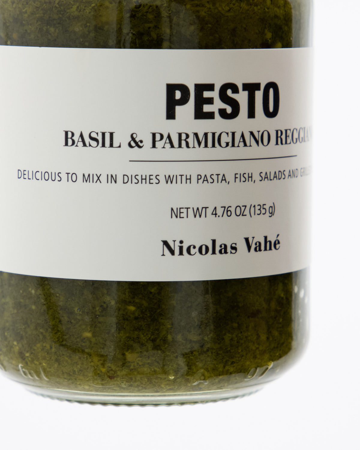 Pesto Basil & Parmigiano Reggiano in Grau schwarz präsentiert im Onlineshop von KAQTU Design AG. Lebensmittel ist von Nicolas Vahé