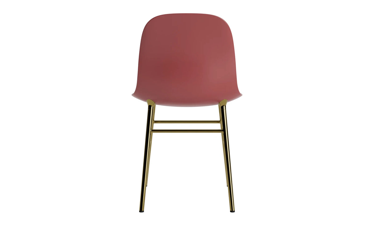 Form Stuhl in Rot präsentiert im Onlineshop von KAQTU Design AG. Stuhl ist von Normann Copenhagen