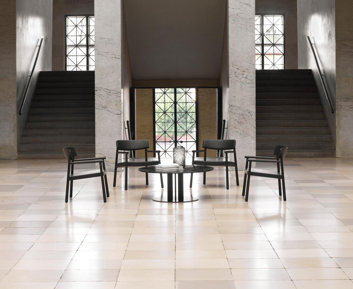 Timb Loungesessel in präsentiert im Onlineshop von KAQTU Design AG. Sessel ist von Normann Copenhagen