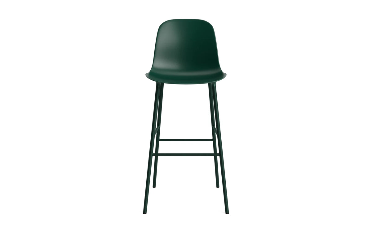 Form Barstuhl in Green präsentiert im Onlineshop von KAQTU Design AG. Barstuhl ist von Normann Copenhagen