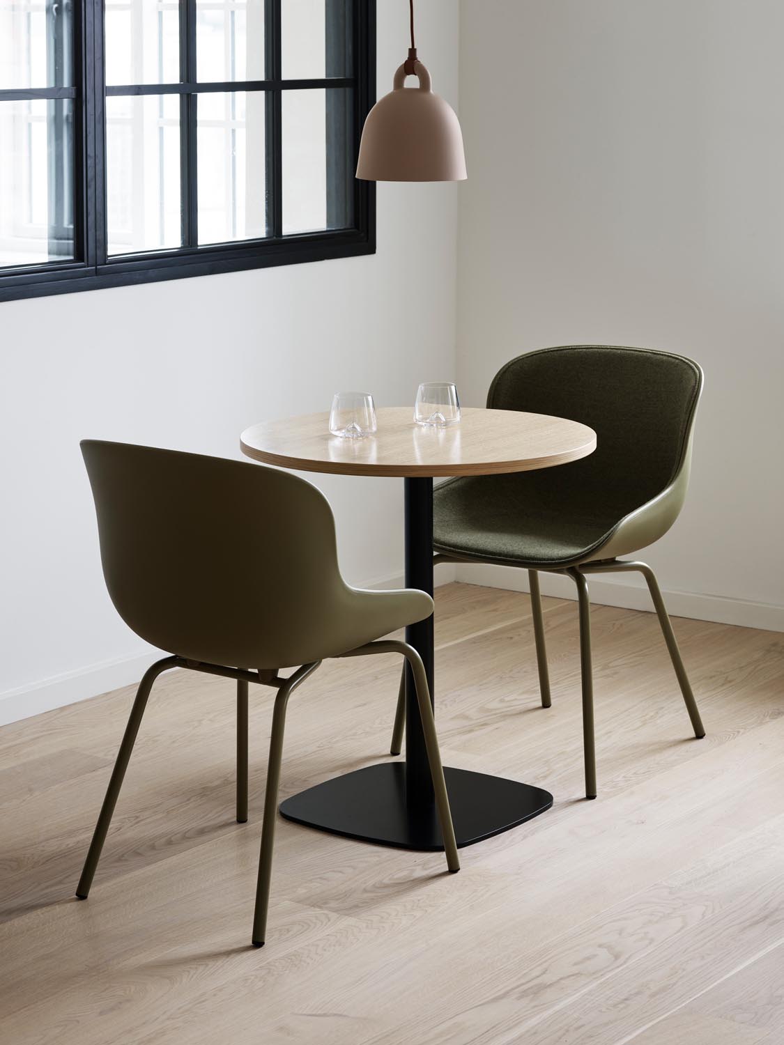 Bell Lampe x-klein EU in präsentiert im Onlineshop von KAQTU Design AG. Pendelleuchte ist von Normann Copenhagen
