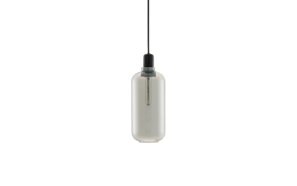 Amp Lampe gross EU in präsentiert im Onlineshop von KAQTU Design AG. Pendelleuchte ist von Normann Copenhagen
