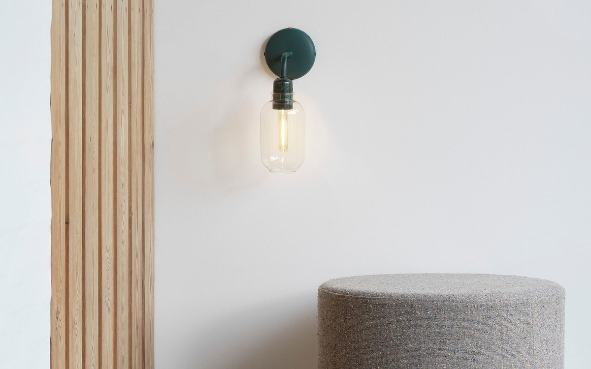 Amp Wandlampe EU in präsentiert im Onlineshop von KAQTU Design AG. Wandleuchte ist von Normann Copenhagen