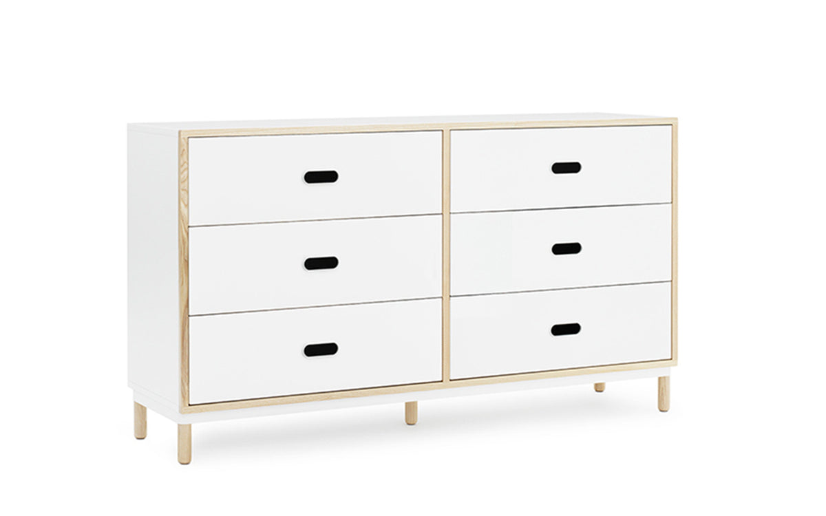 Kabino Kommode in Weiss präsentiert im Onlineshop von KAQTU Design AG. Kommode ist von Normann Copenhagen