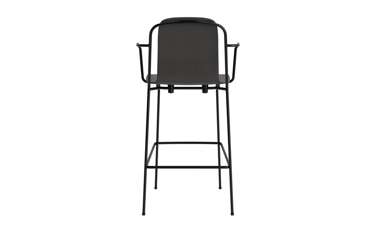 Studio Barstuhl mit Armlehne 75 cm schwarzes Stahl/ schwarz in Schwarz präsentiert im Onlineshop von KAQTU Design AG. Barhocker ist von Normann Copenhagen