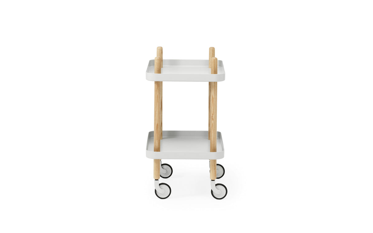 Block Tisch in präsentiert im Onlineshop von KAQTU Design AG. Servierwagen ist von Normann Copenhagen