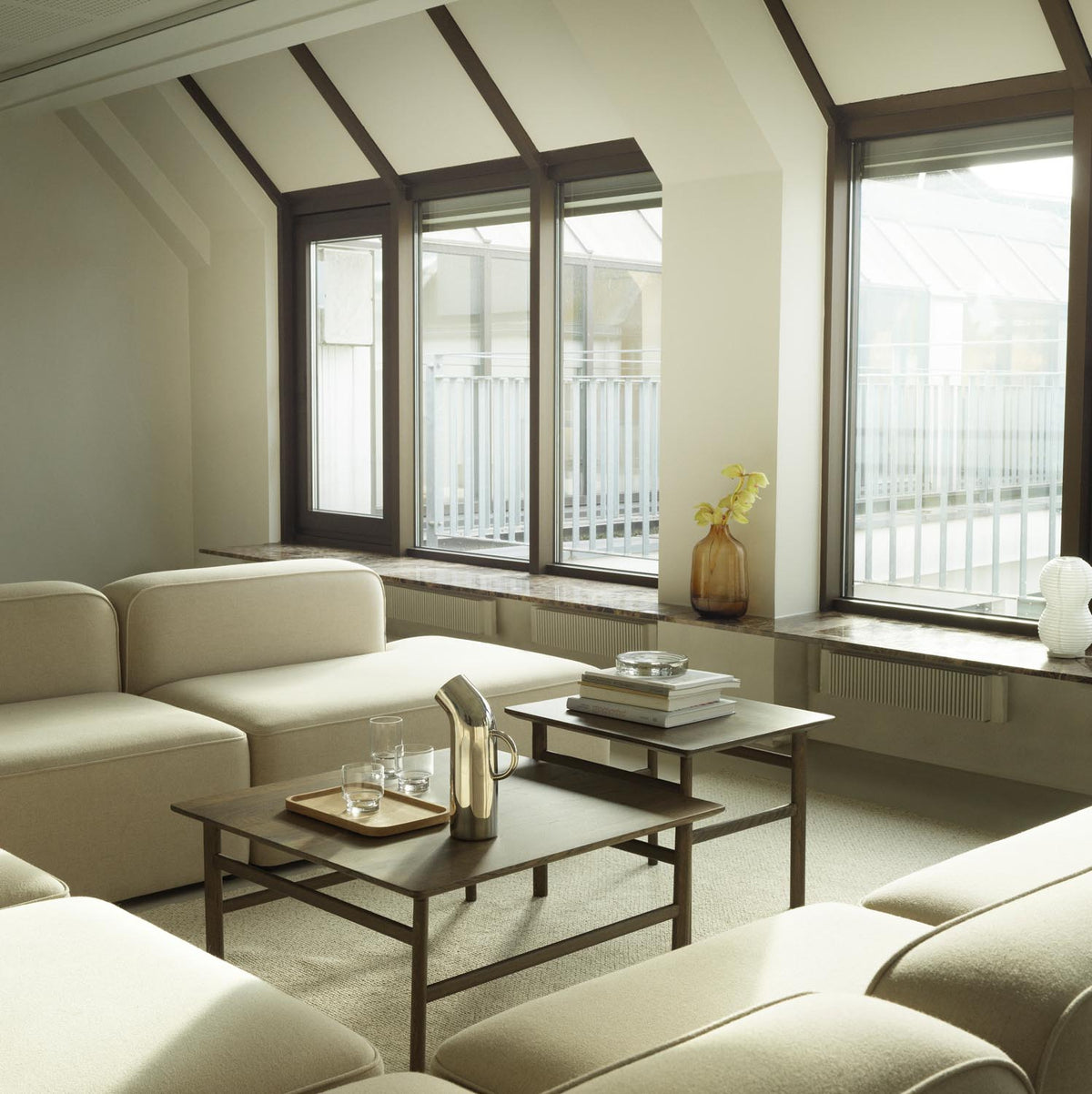 Grow Couchtisch in präsentiert im Onlineshop von KAQTU Design AG. Couchtisch ist von Normann Copenhagen