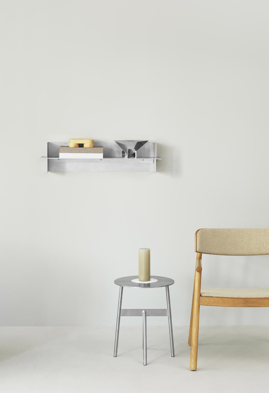 Stock Beistelltisch in Rostfreier Stahl präsentiert im Onlineshop von KAQTU Design AG. Beistelltisch ist von Normann Copenhagen
