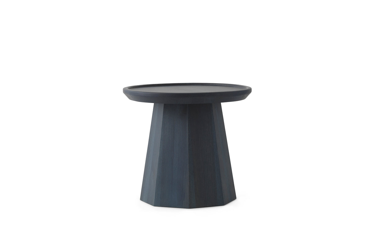Pine Tisch Small in präsentiert im Onlineshop von KAQTU Design AG. Beistelltisch ist von Normann Copenhagen