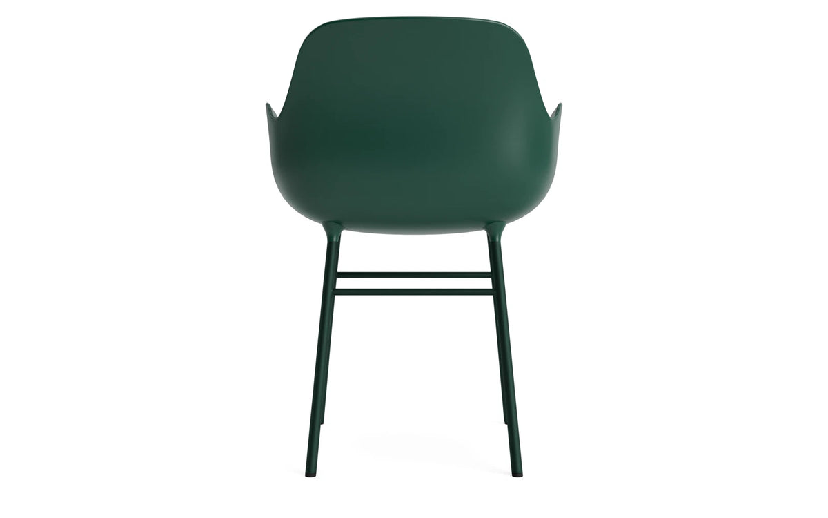 Form Armlehnstuhl in Grün präsentiert im Onlineshop von KAQTU Design AG. Stuhl mit Armlehne ist von Normann Copenhagen