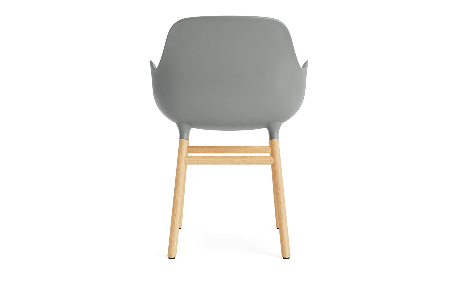 Der Form Armlehnstuhl von Normann Copenhagen besticht durch modernes Design und hohen Komfort, perfekt für elegante Wohnräume.