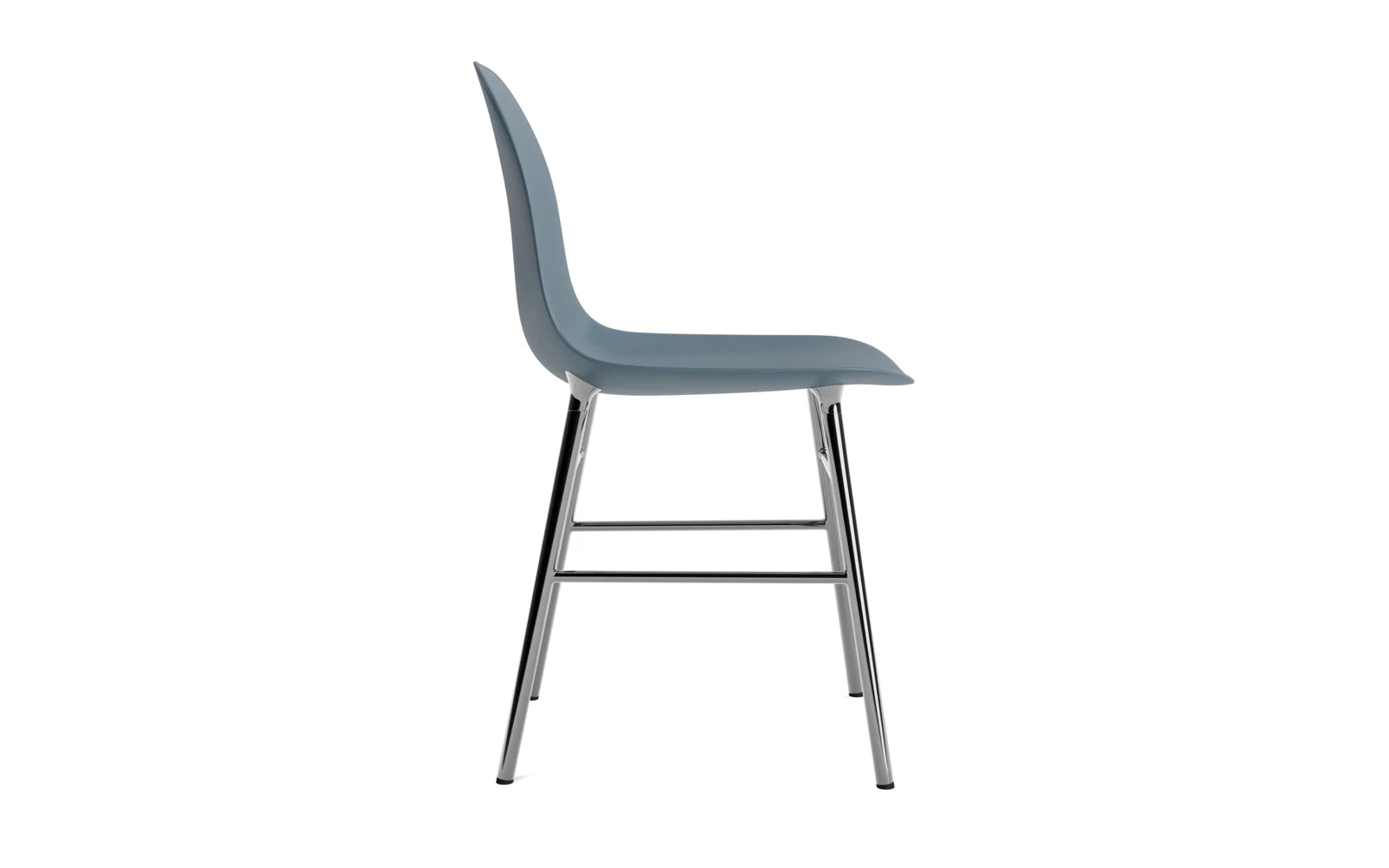 Form Stuhl in Blau präsentiert im Onlineshop von KAQTU Design AG. Stuhl ist von Normann Copenhagen
