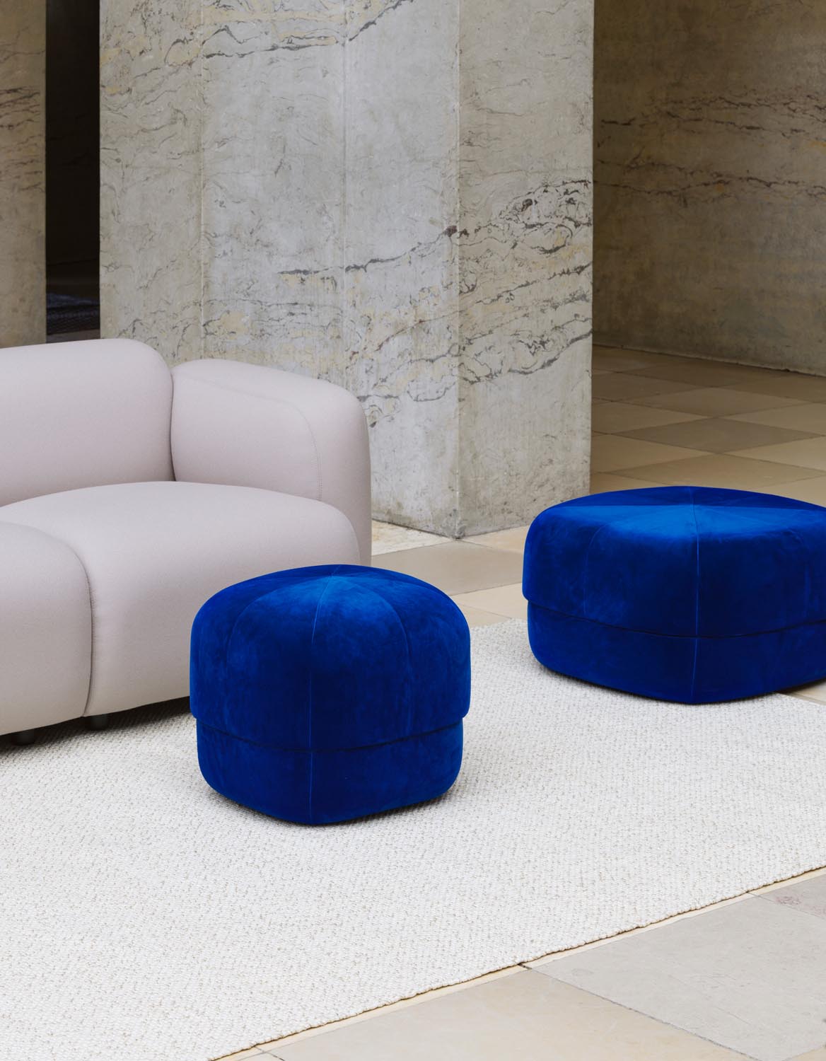 Polli Teppich klein in präsentiert im Onlineshop von KAQTU Design AG. Teppich ist von Normann Copenhagen