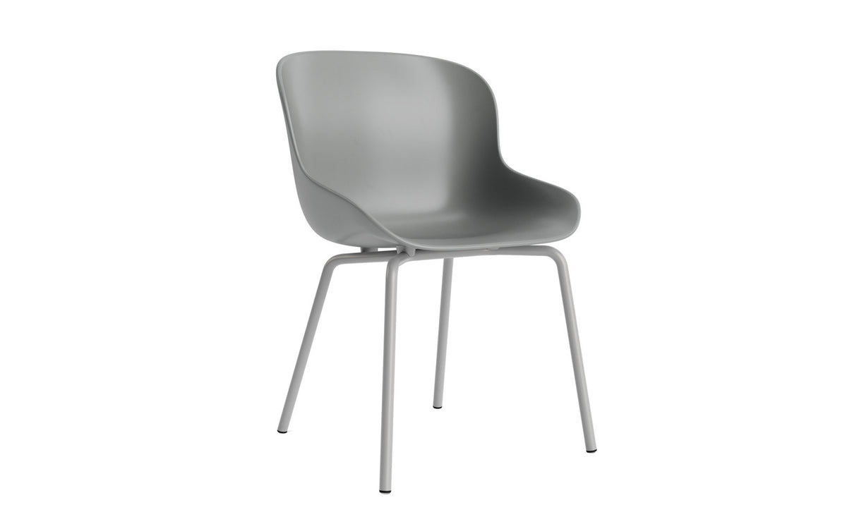 Hyg Stuhl in Grau präsentiert im Onlineshop von KAQTU Design AG. Schalenstuhl ist von Normann Copenhagen