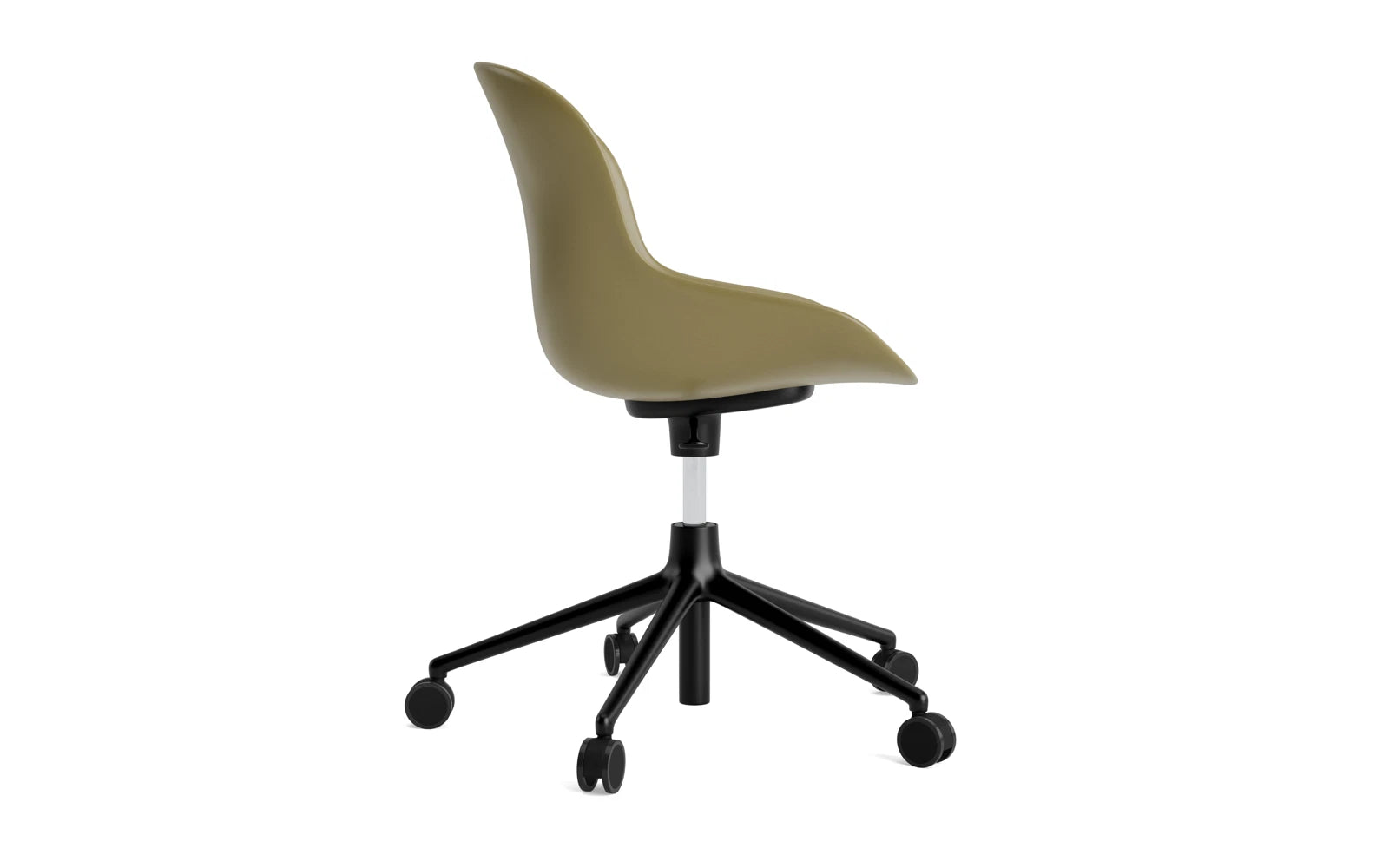 Entdecken Sie den Hyg Drehsessel in Olive von Normann Copenhagen – ein stilvolles Möbelstück, das Gemütlichkeit und praktische Nutzung perfekt kombiniert.