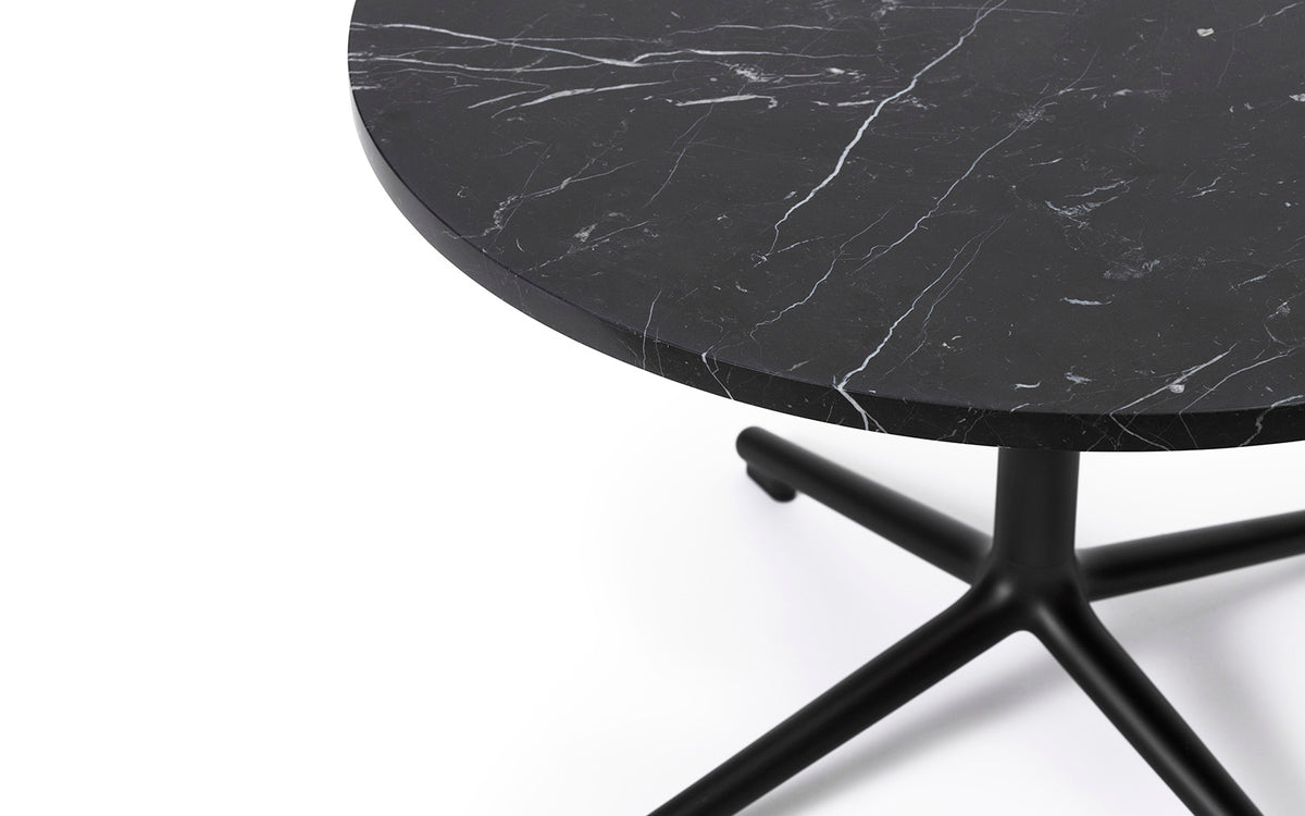 Lunar Couchtisch Ø: 70 cm in präsentiert im Onlineshop von KAQTU Design AG. Couchtisch ist von Normann Copenhagen