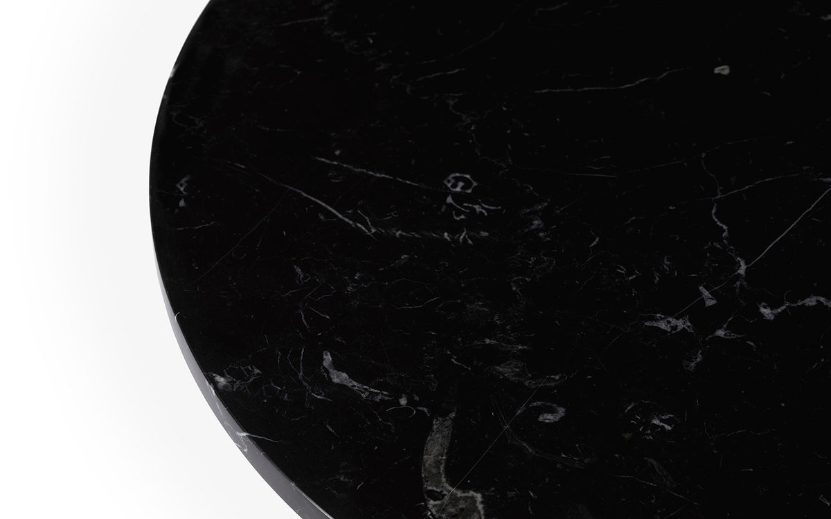 Lunar Couchtisch Ø: 70 cm in präsentiert im Onlineshop von KAQTU Design AG. Couchtisch ist von Normann Copenhagen