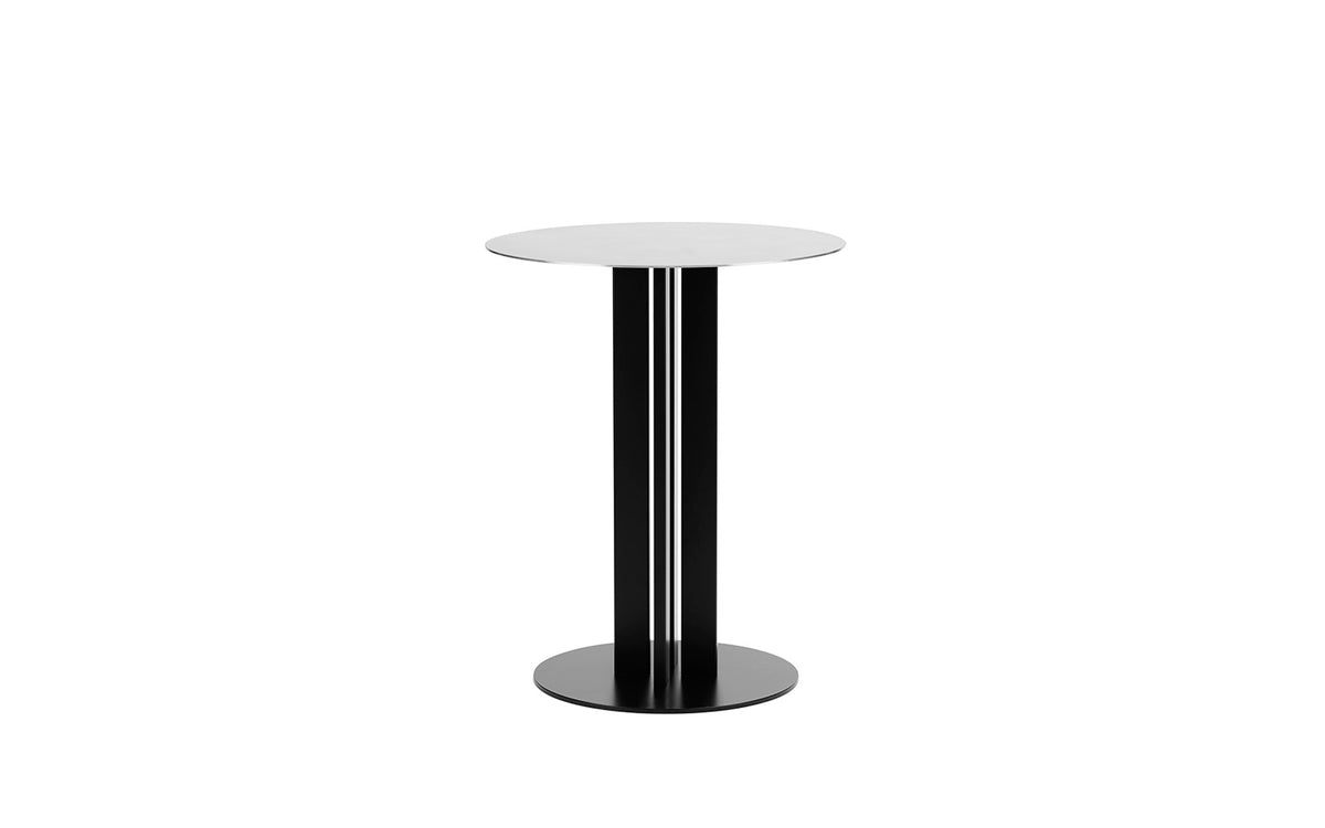 Scala Cafétisch Ø60 cm in Edelstahl präsentiert im Onlineshop von KAQTU Design AG. Esstisch ist von Normann Copenhagen