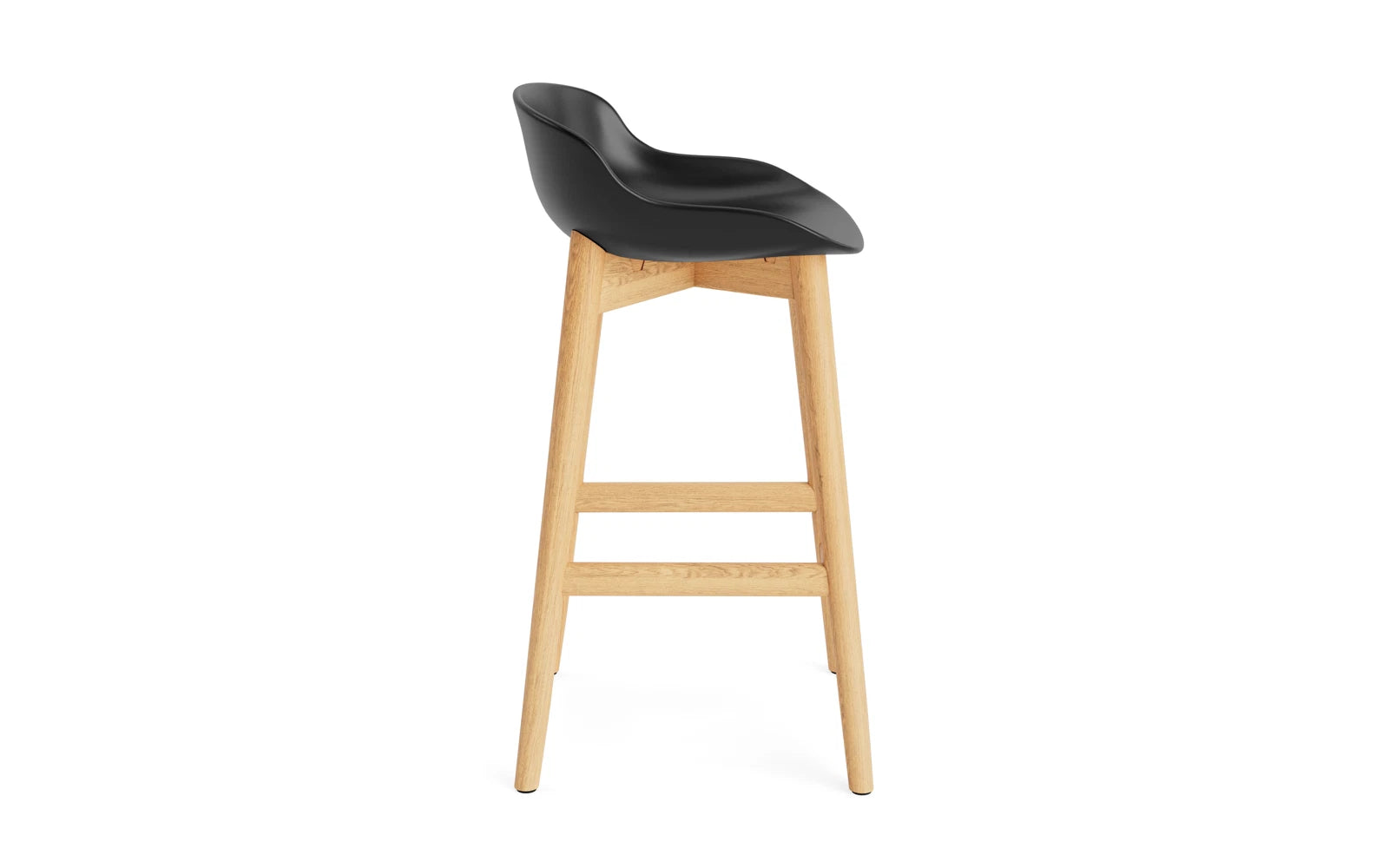 Entdecken Sie den Hyg Barhocker 65 cm in Eiche Schwarz von Normann Copenhagen – ein stilvolles Möbelstück, das Komfort und skandinavisches Design vereint.