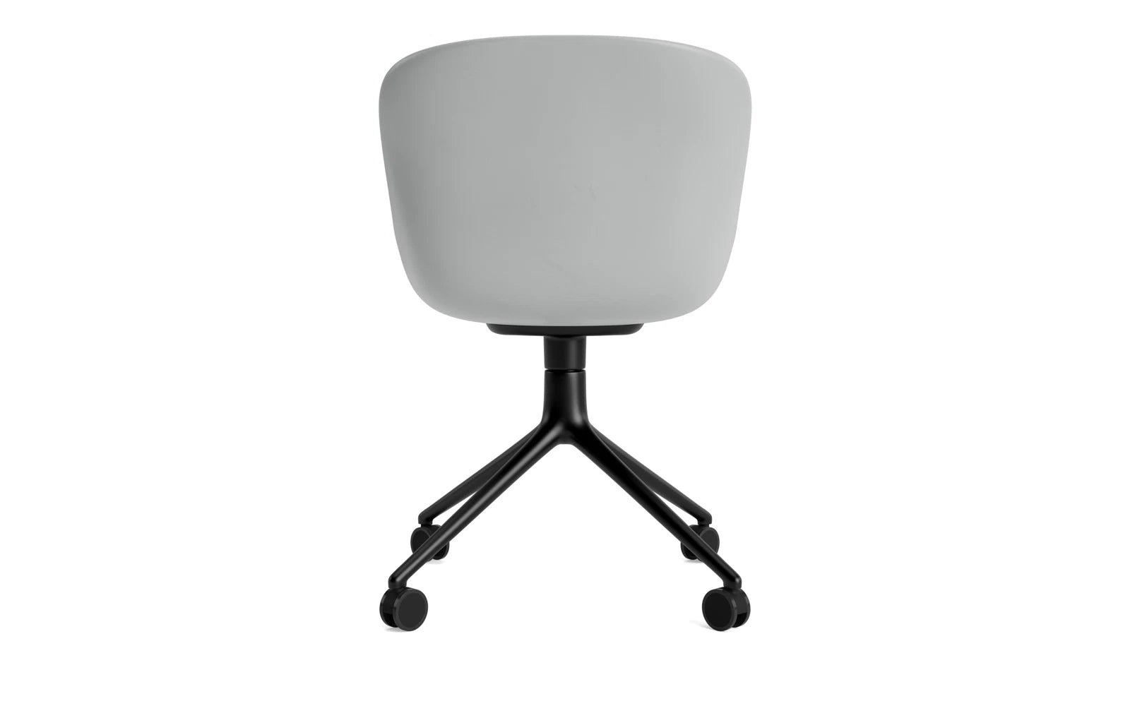 Erleben Sie den Hyg Drehstuhl 4W von Normann Copenhagen – ein eleganter Drehstuhl aus schwarzem Aluminium und grauem Bezug, der skandinavische Gemütlichkeit und höchsten Komfort bietet.