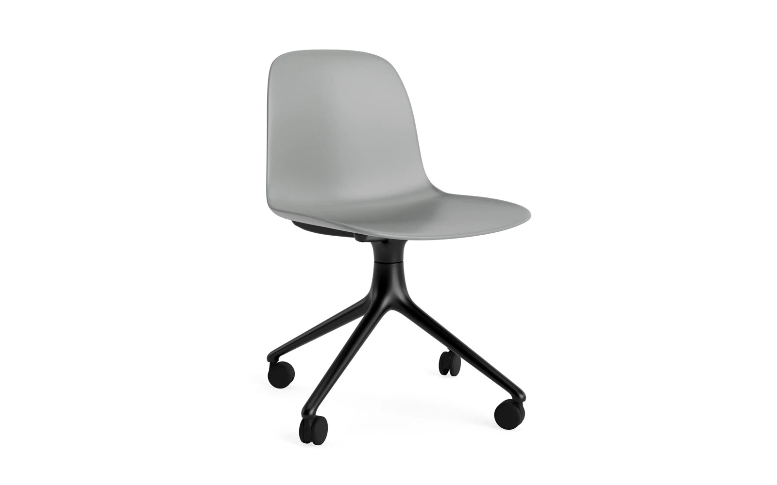 Form Drehstuhl 4W schwarzes Aluminium/grau in präsentiert im Onlineshop von KAQTU Design AG. Drehstuhl ist von Normann Copenhagen