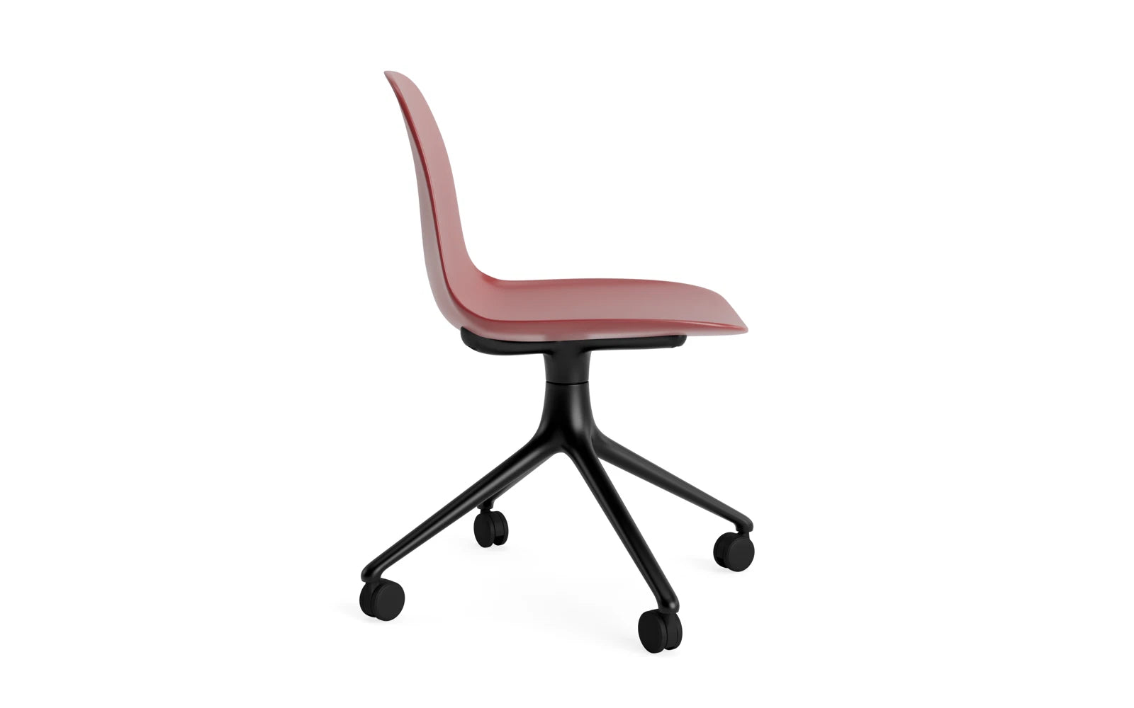 Entdecken Sie den Form Drehstuhl 4W von Normann Copenhagen: Elegantes Design mit schwarzem Aluminium und roter Sitzschale, ideal für jeden Raum.