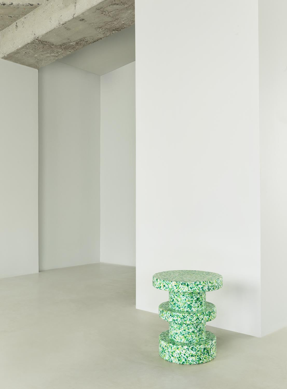 Bit Hocker Stack in präsentiert im Onlineshop von KAQTU Design AG. Hocker ist von Normann Copenhagen