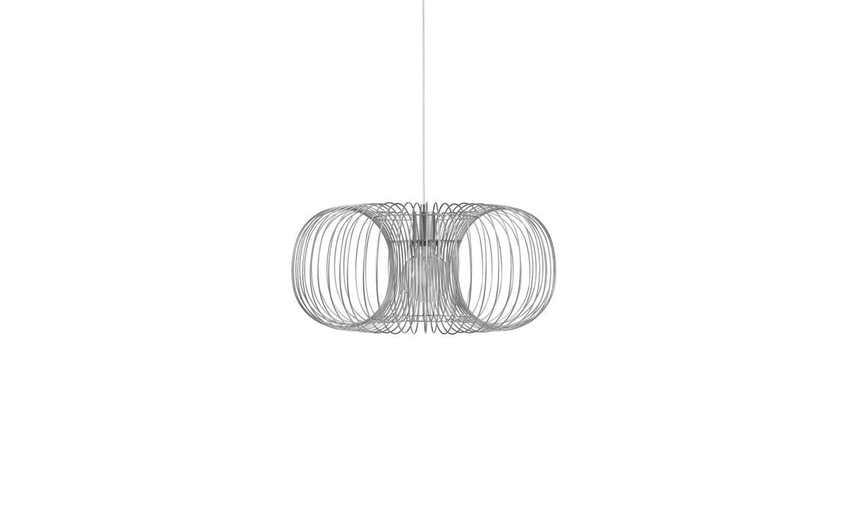 Coil Lampe in präsentiert im Onlineshop von KAQTU Design AG. Pendelleuchte ist von Normann Copenhagen