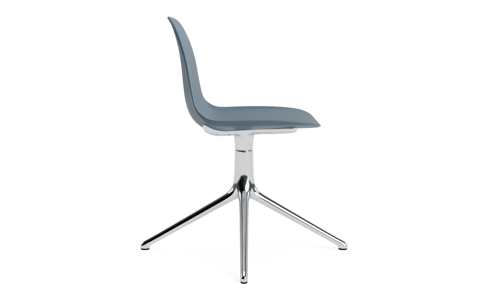 Erleben Sie den Form Drehstuhl von Normann Copenhagen: Stilvolles Design trifft auf Funktionalität. Ideal für Ihr Zuhause oder Büro!