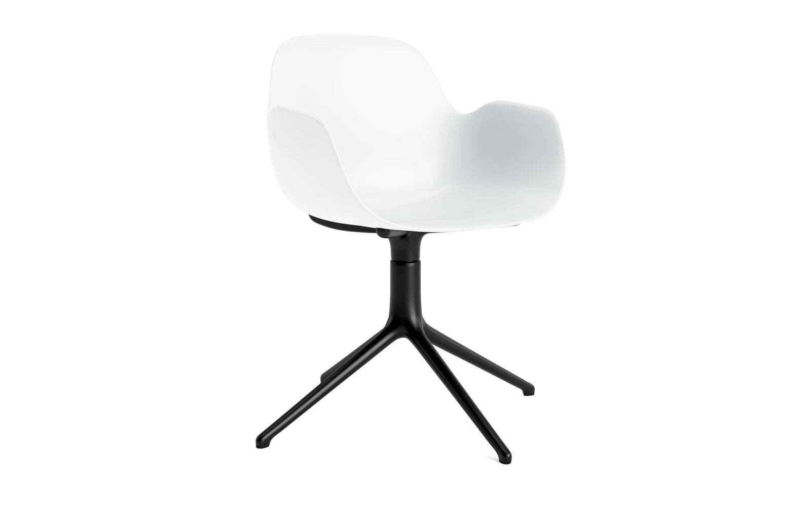 Komfortabler Form Drehstuhl mit Armlehne von Normann Copenhagen.