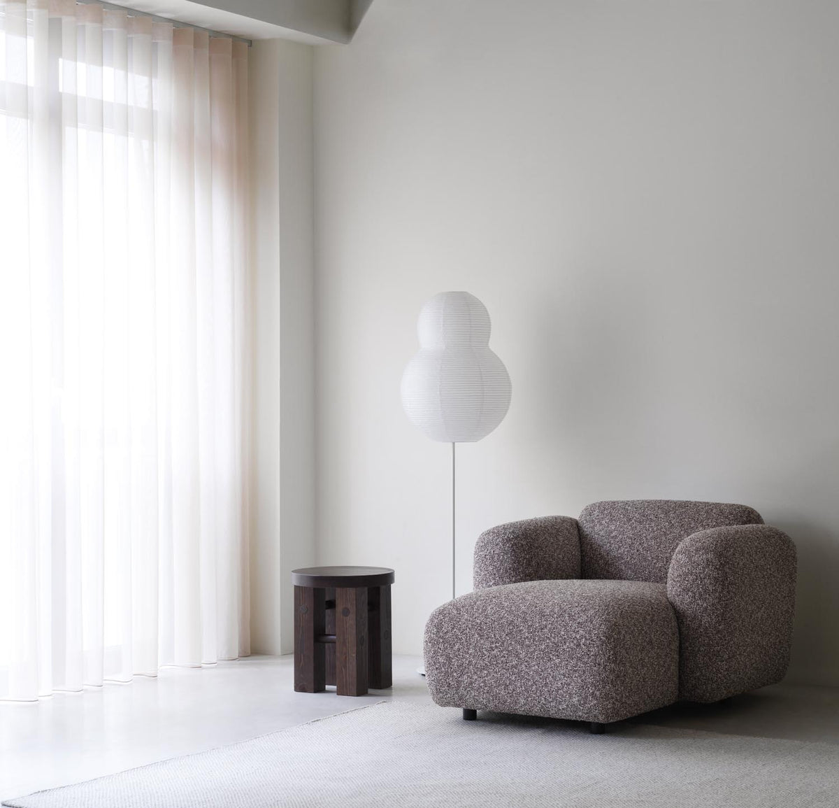 Fyr Hocker in präsentiert im Onlineshop von KAQTU Design AG. Hocker ist von Normann Copenhagen
