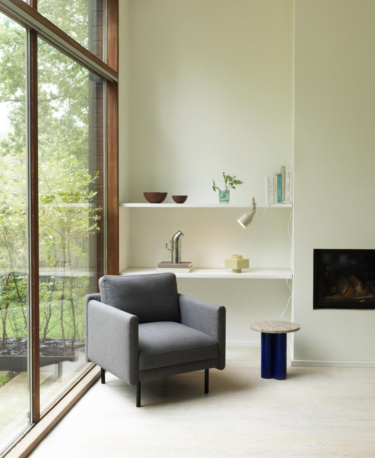 Rar Loungesessel in präsentiert im Onlineshop von KAQTU Design AG. Sessel mit Armlehnen ist von Normann Copenhagen
