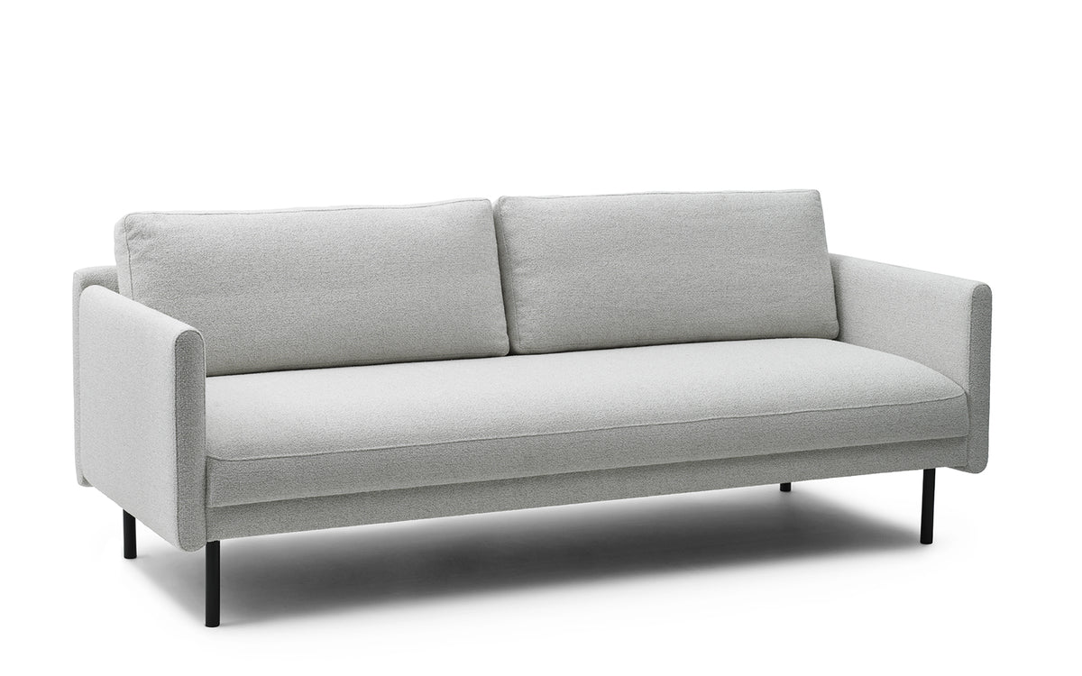 Rar Sofa 3 Sitzer in Venezia Off-White präsentiert im Onlineshop von KAQTU Design AG. 3er Sofa ist von Normann Copenhagen