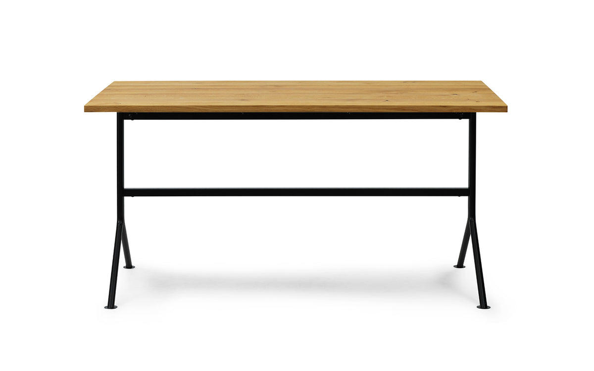 Kip Schreibtisch in Eiche präsentiert im Onlineshop von KAQTU Design AG. Schreibtisch ist von Normann Copenhagen