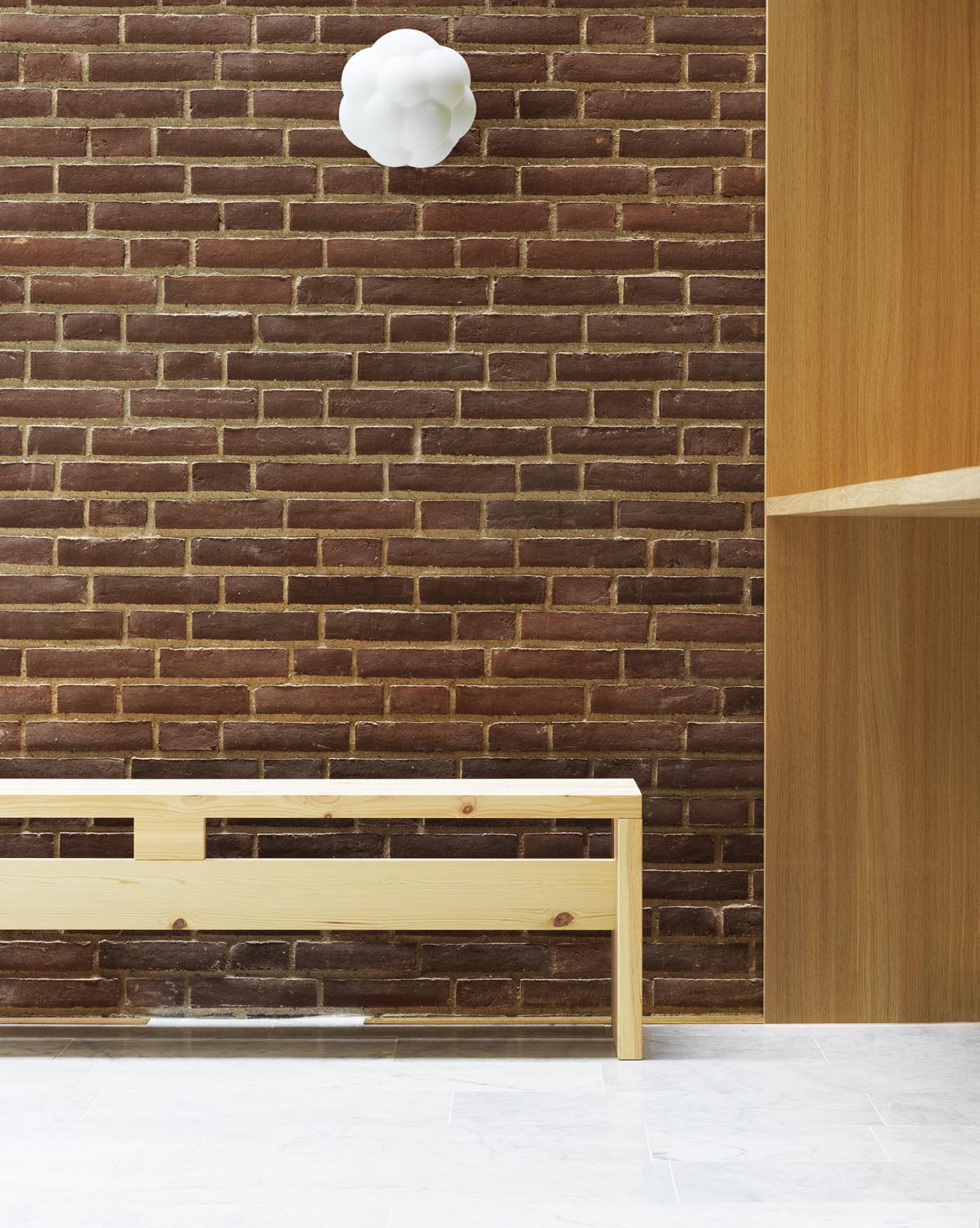 Bubba Leuchte Decke / Wand EU in präsentiert im Onlineshop von KAQTU Design AG. Deckenleuchte ist von Normann Copenhagen