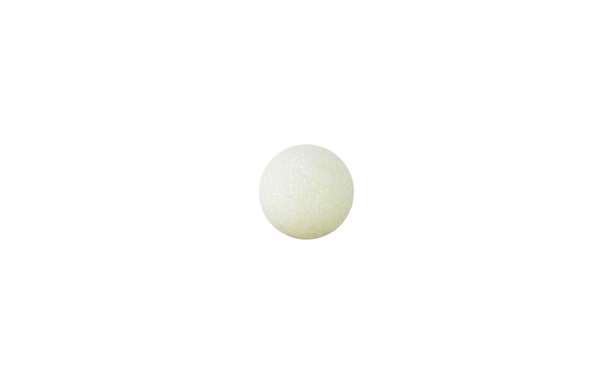 Pix Wandleuchte in Weiss präsentiert im Onlineshop von KAQTU Design AG. Wandleuchte ist von Normann Copenhagen