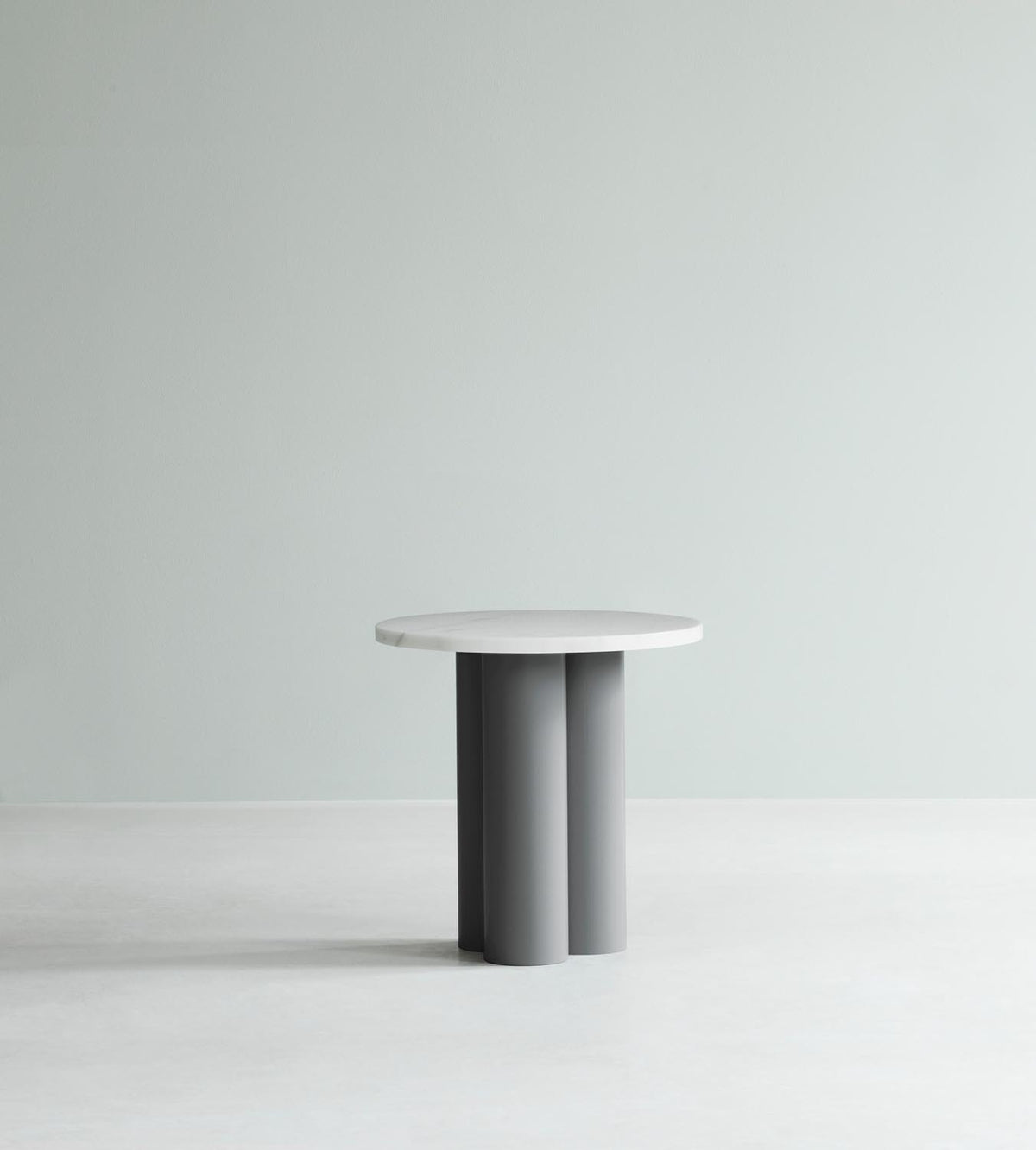 Dit Beistelltisch in präsentiert im Onlineshop von KAQTU Design AG. Beistelltisch ist von Normann Copenhagen