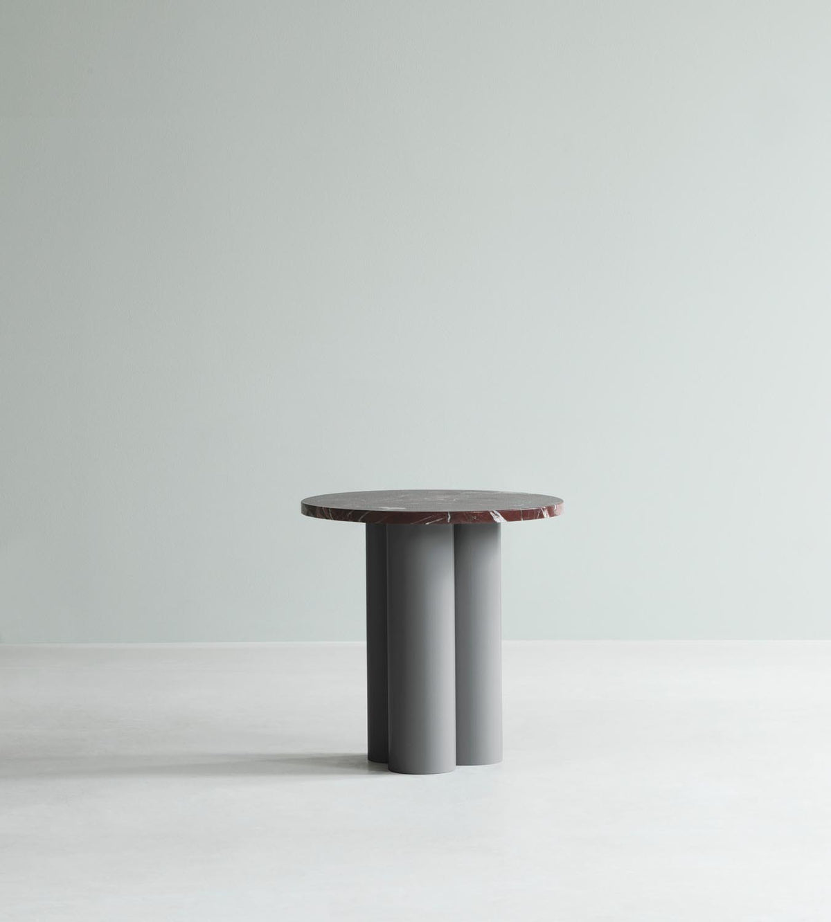 Dit Beistelltisch in präsentiert im Onlineshop von KAQTU Design AG. Beistelltisch ist von Normann Copenhagen