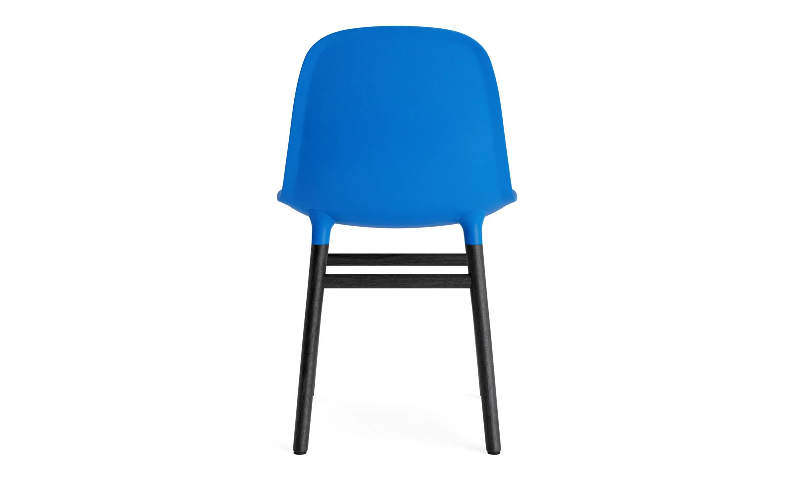 Erleben Sie den Form Stuhl in strahlendem Blau/Schwarz von Normann Copenhagen – ein innovatives Design, das Eleganz und Funktionalität perfekt kombiniert.